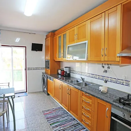 C17 - Mos In Apartmán Lagos